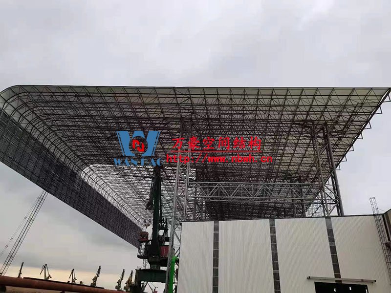 印尼全天候碼頭倉庫屋面膜結構工程